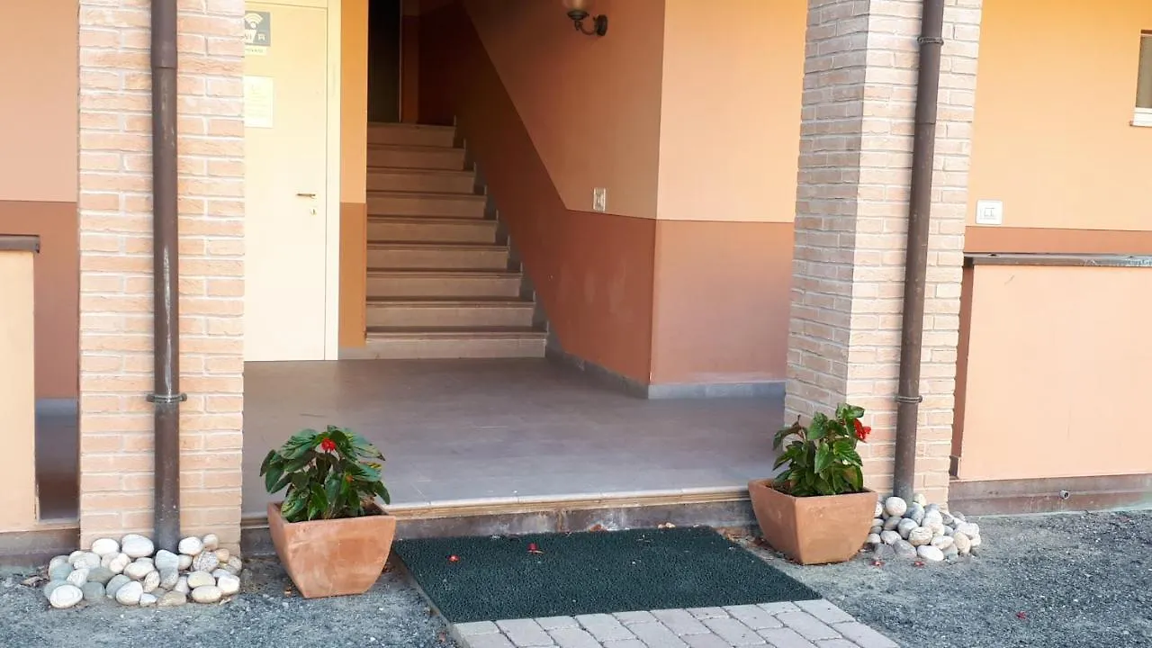 Апартаменты Villa Meli Lupi - Residenze Temporanee Парма