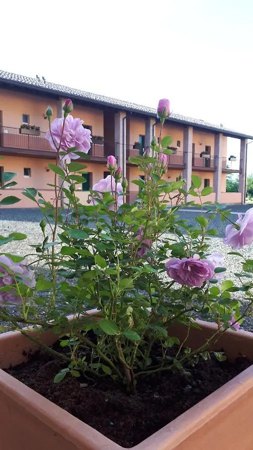 Villa Meli Lupi - Residenze Temporanee Парма Апартаменты