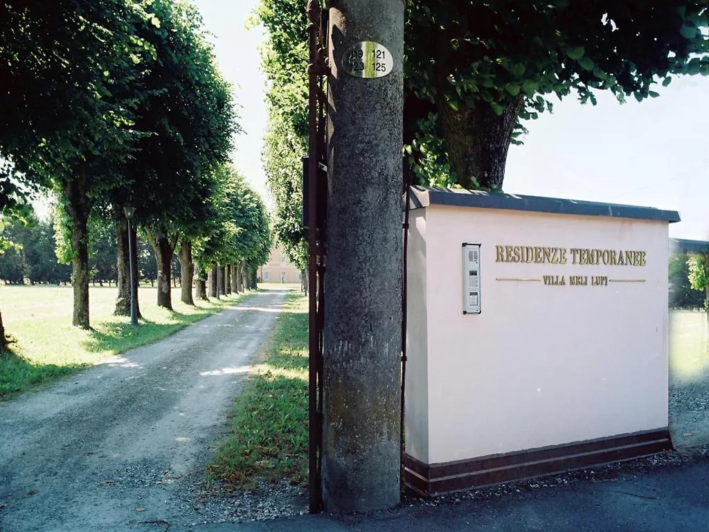 Villa Meli Lupi - Residenze Temporanee Парма 0*,