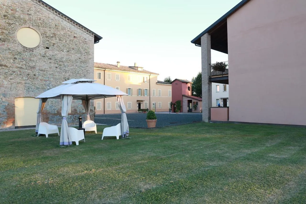 Villa Meli Lupi - Residenze Temporanee Парма Апартаменты