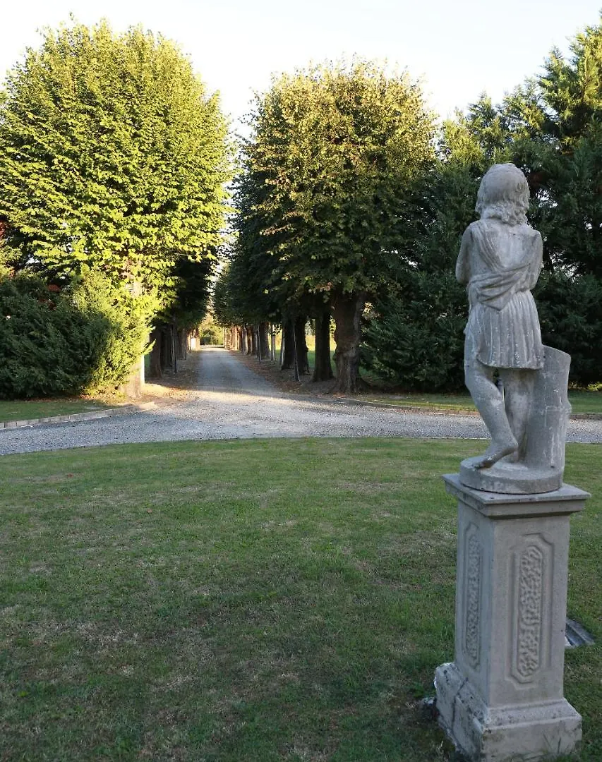 Villa Meli Lupi - Residenze Temporanee Парма Италия